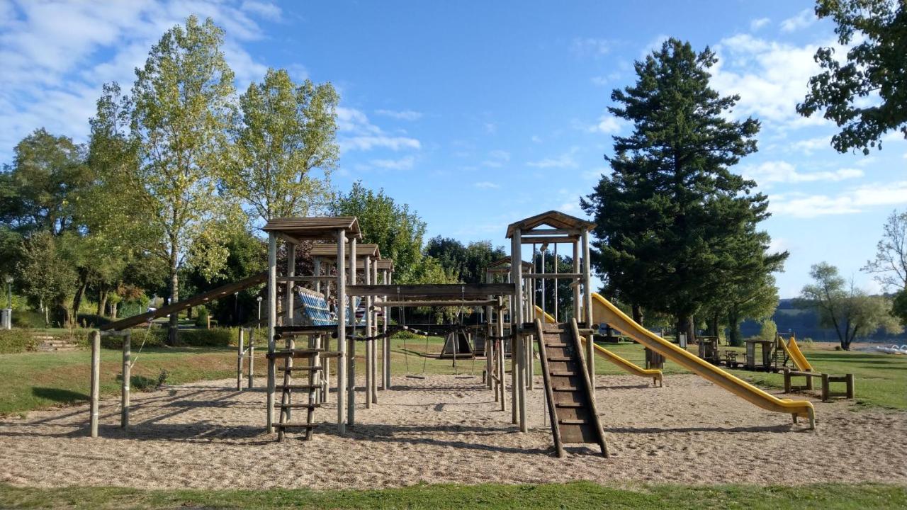 מלון Canet-de-Salars Camping Le Caussanel מראה חיצוני תמונה