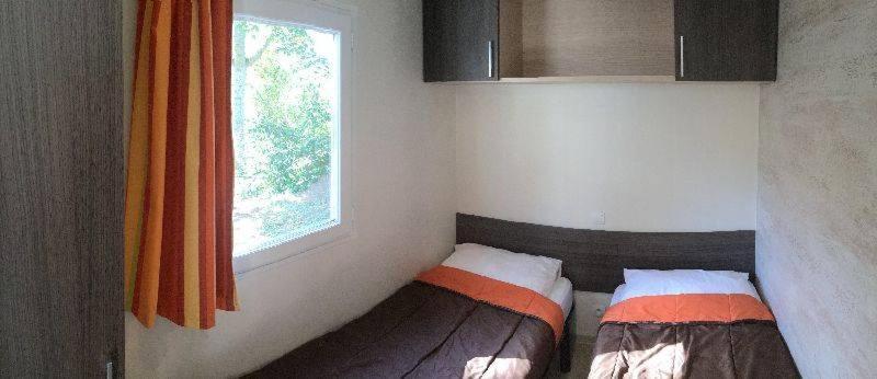 מלון Canet-de-Salars Camping Le Caussanel מראה חיצוני תמונה
