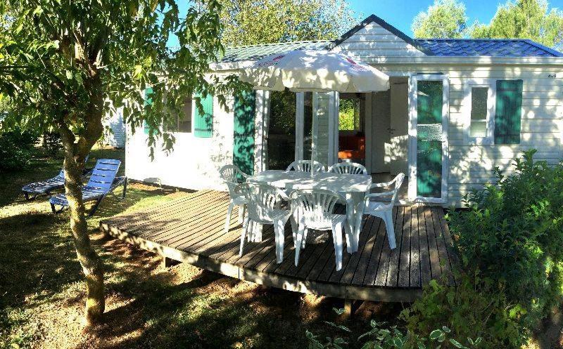 מלון Canet-de-Salars Camping Le Caussanel מראה חיצוני תמונה