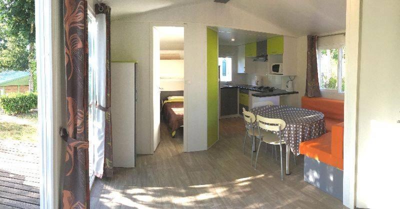 מלון Canet-de-Salars Camping Le Caussanel מראה חיצוני תמונה